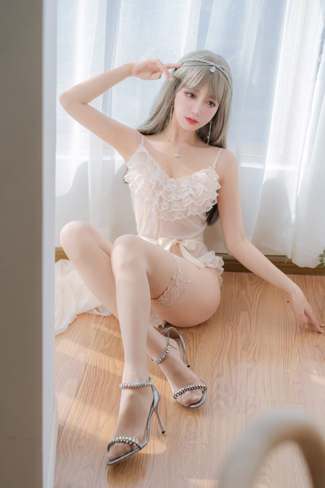 Coser@过期米线线喵 Vol.123 凡尔赛公主