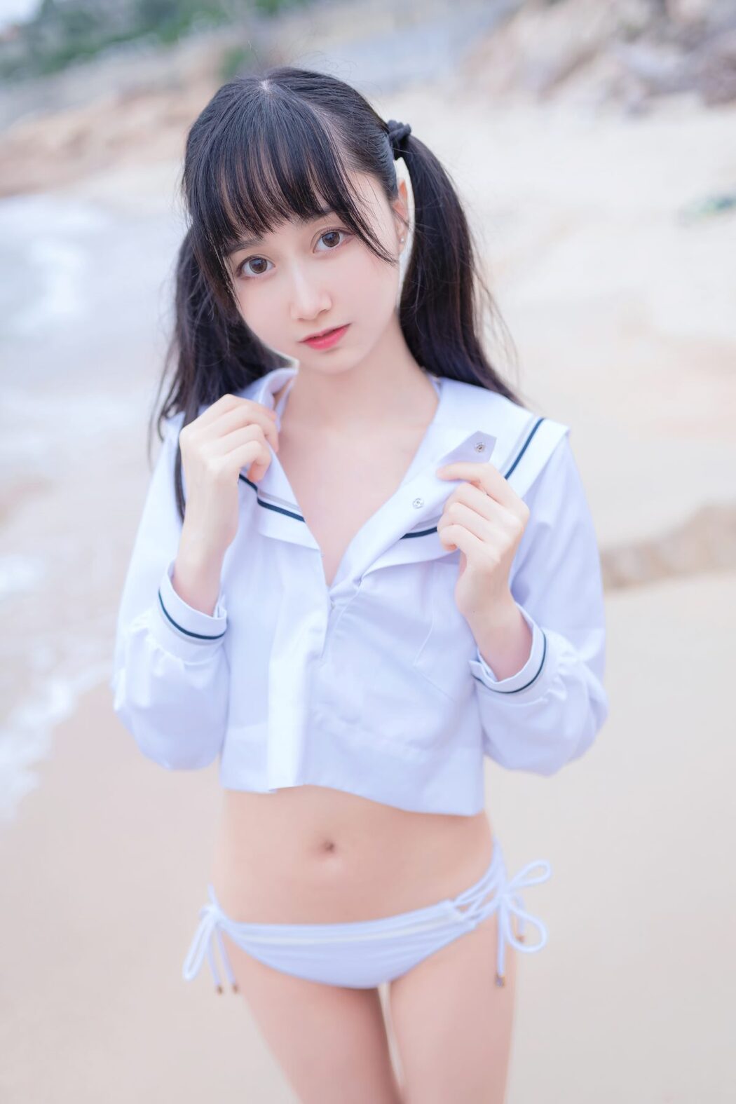 Coser@木绵绵OwO Vol.024 海边白色比基尼电子版