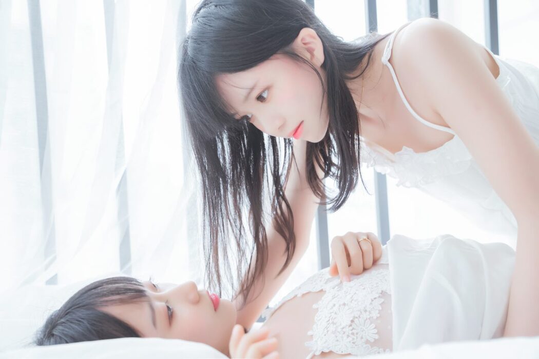 Coser@木绵绵OwO Vol.023 朝 白裙 and 白裙