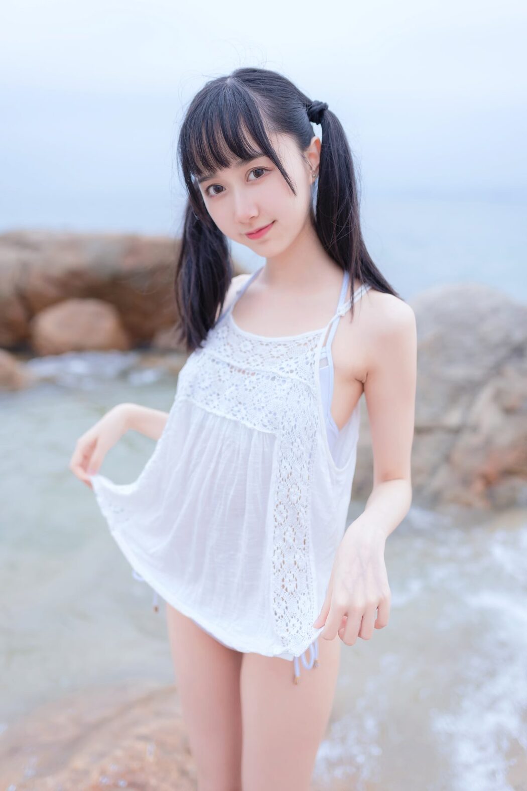 Coser@木绵绵OwO Vol.024 海边白色比基尼电子版
