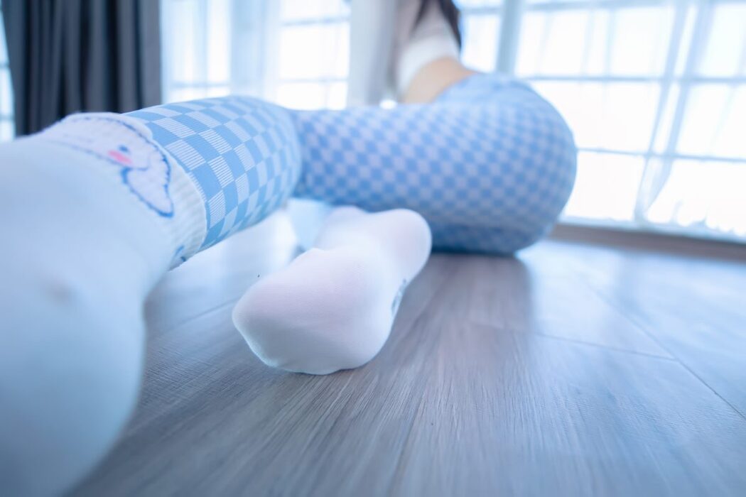 Coser@神楽坂真冬 Vol.083 蓝白格