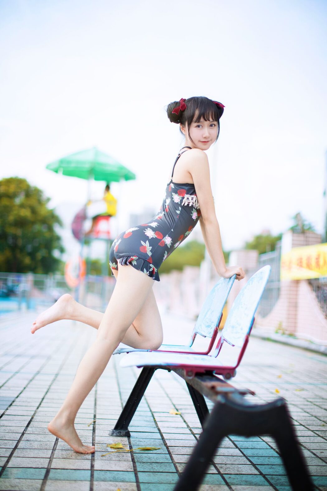 Coser@木绵绵OwO Vol.022 草莓泳衣