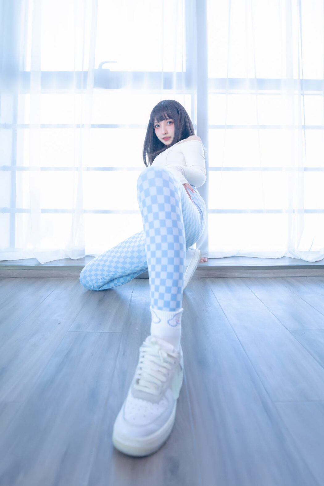 Coser@神楽坂真冬 Vol.083 蓝白格
