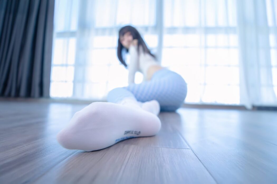 Coser@神楽坂真冬 Vol.083 蓝白格