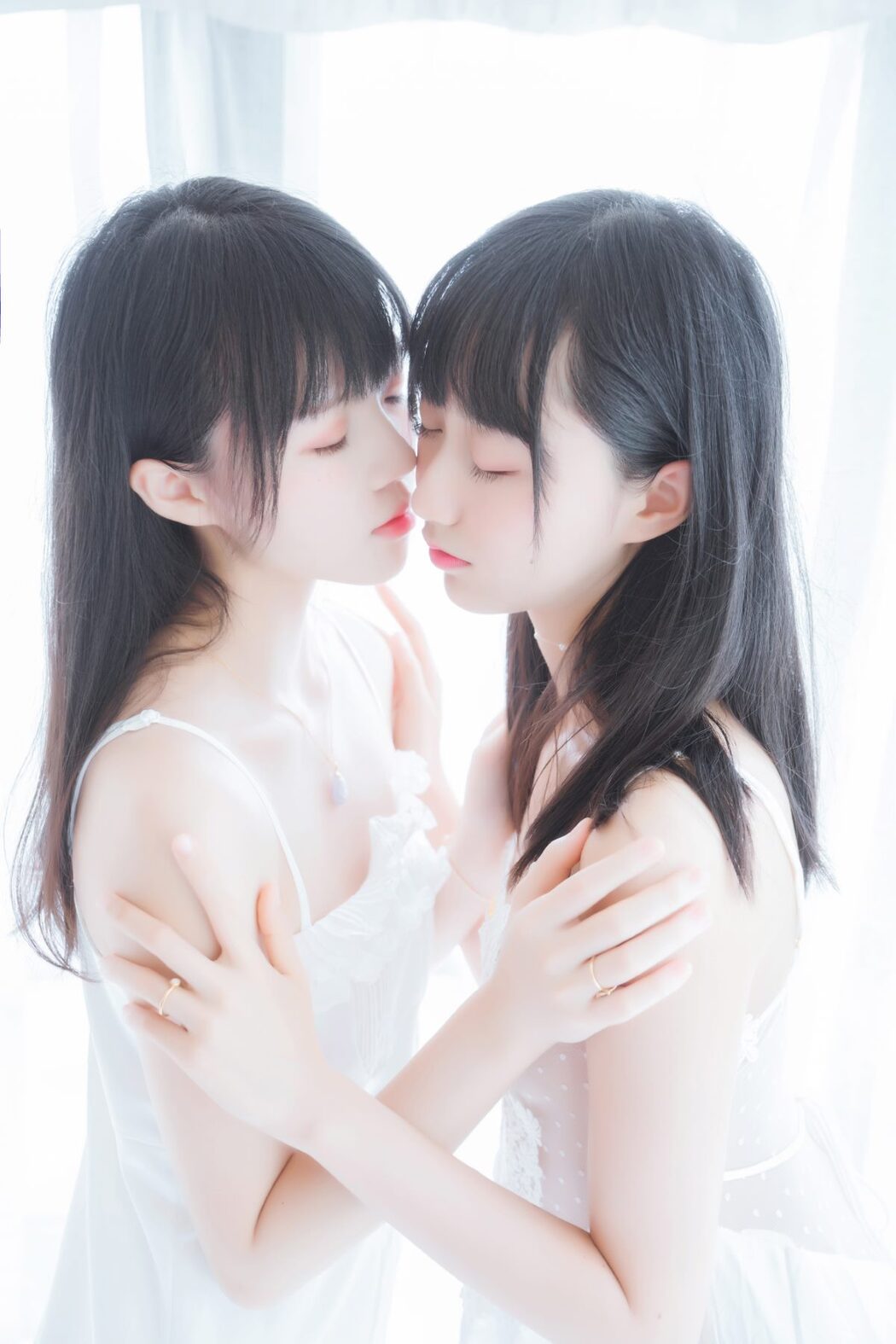 Coser@木绵绵OwO Vol.023 朝 白裙 and 白裙