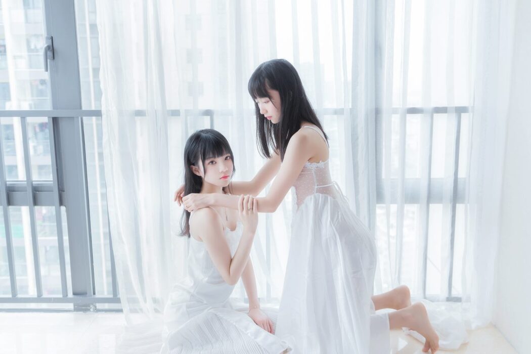 Coser@木绵绵OwO Vol.023 朝 白裙 and 白裙