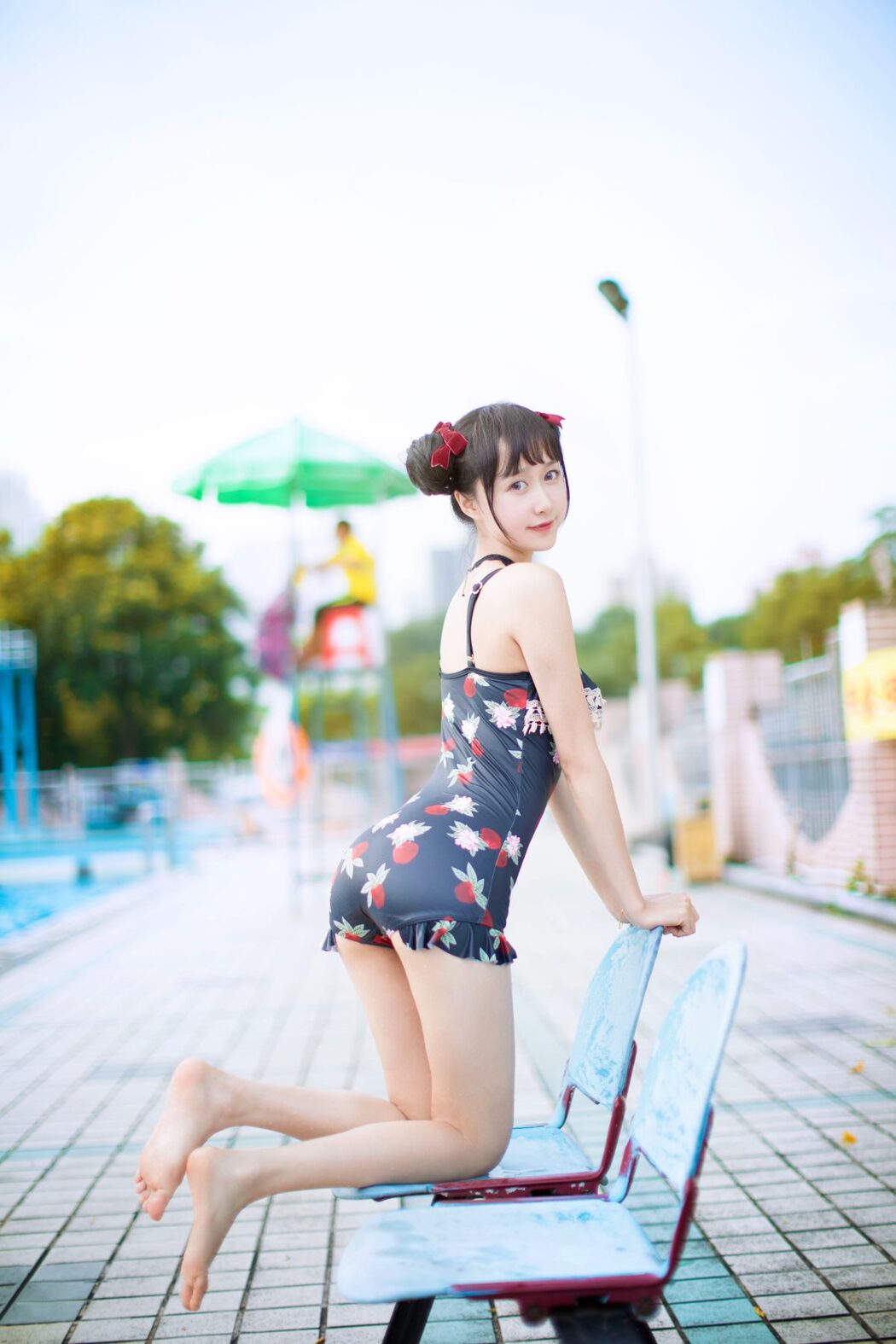 Coser@木绵绵OwO Vol.022 草莓泳衣