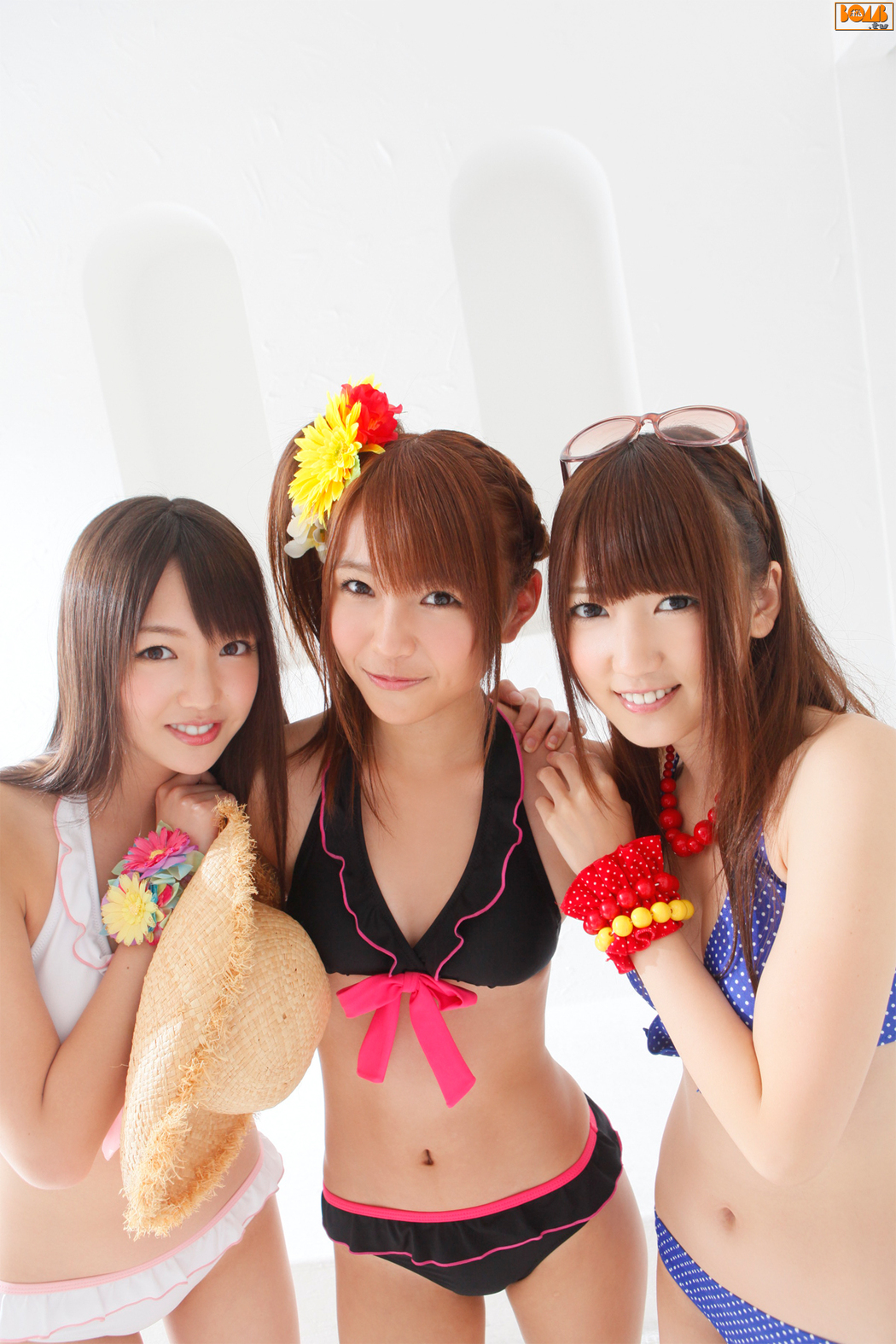 [Bomb.TV] July 2011 issue SUPER☆GiRLS