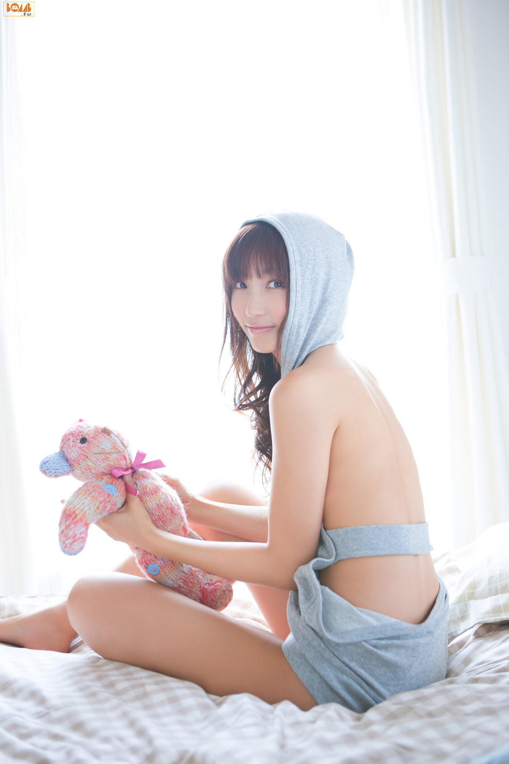 [Bomb.TV] January 2012 issue 吉木りさ Risa Yoshiki