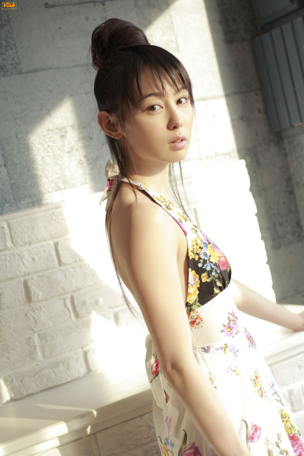 [Bomb.TV] January 2009, Rina Akiyama Cover Photo