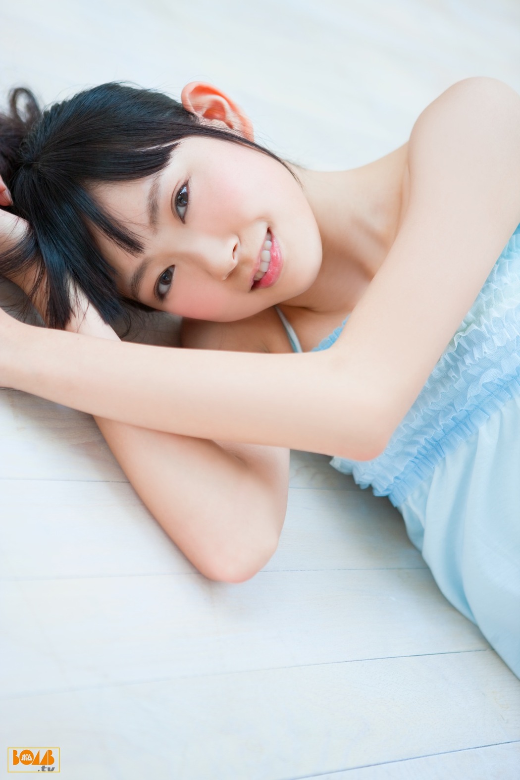 [Bomb.TV] May 2011 issue NMB48