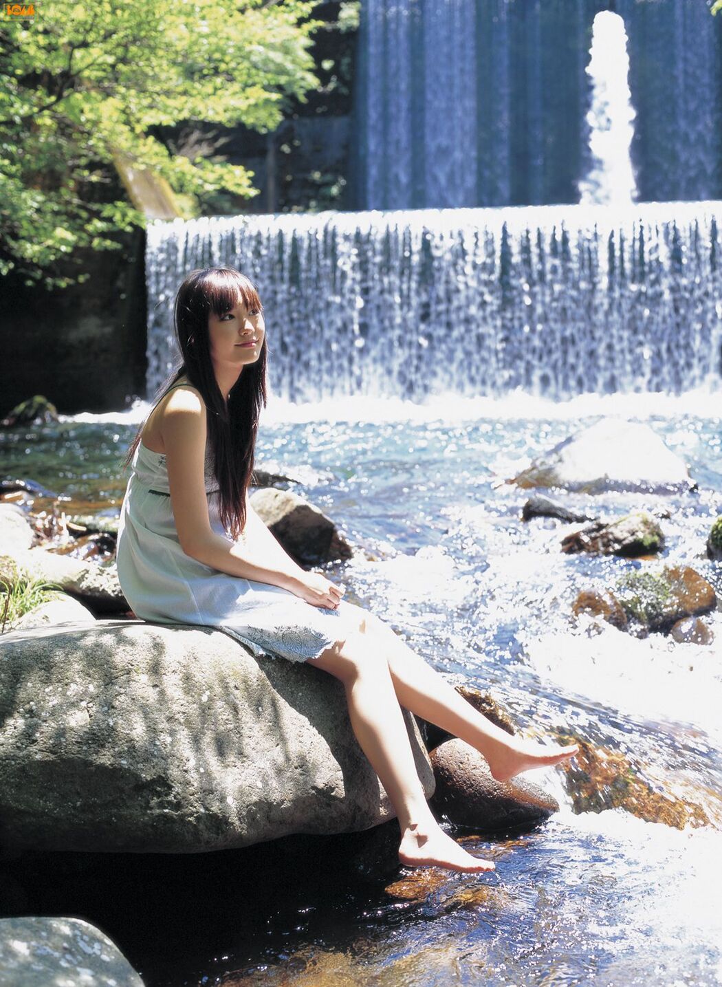 [Bomb.TV] July 2006 Yui Aragaki Yui Aragaki / Yui Aragaki