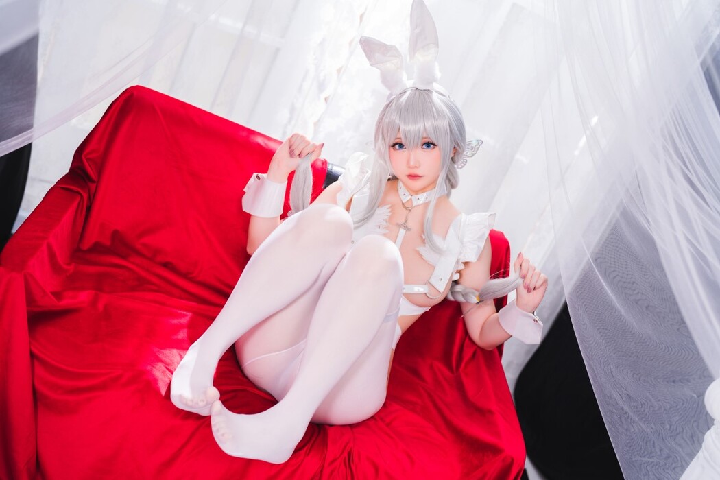 Coser@星之迟迟 Vol.118 恶毒慵懒的白兔