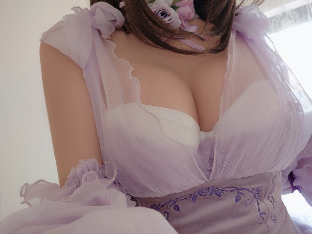 Coser@日奈娇 Vol.048 睡美人 自摄