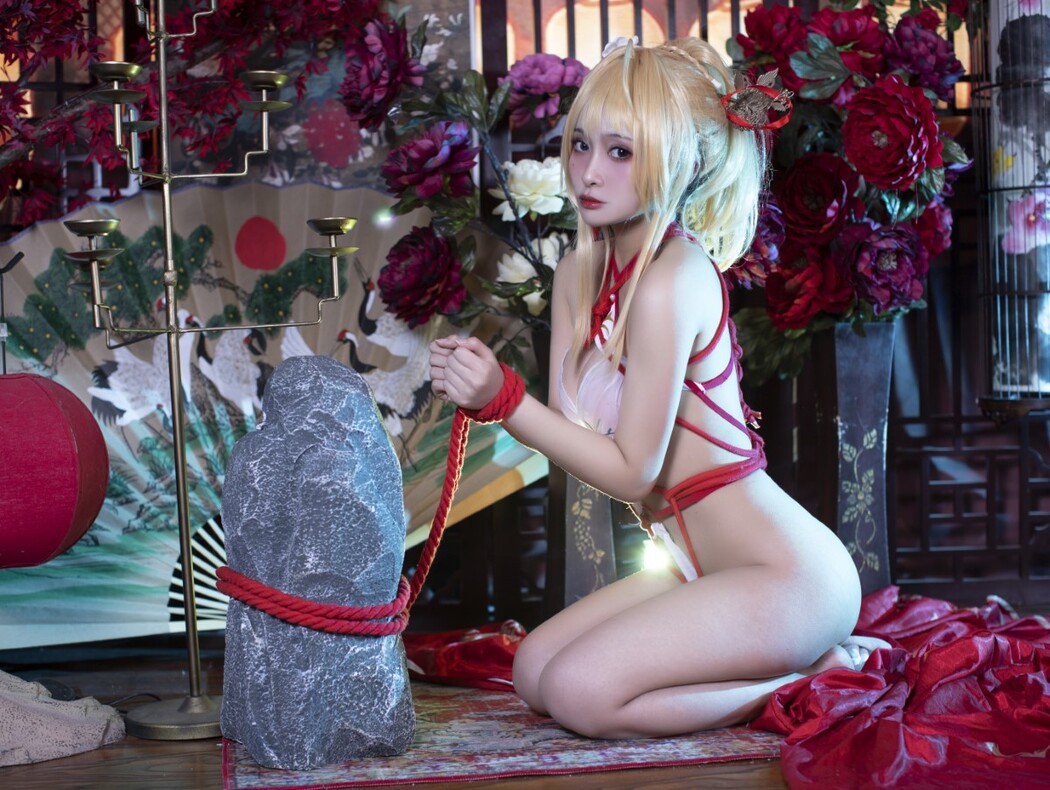 Coser@洛璃LoLiSAMA Vol.014 光荣凉夜香雪