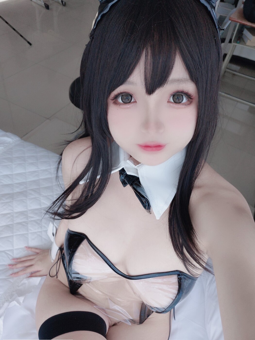 Coser@日奈娇 Vol.047 透明兔女郎