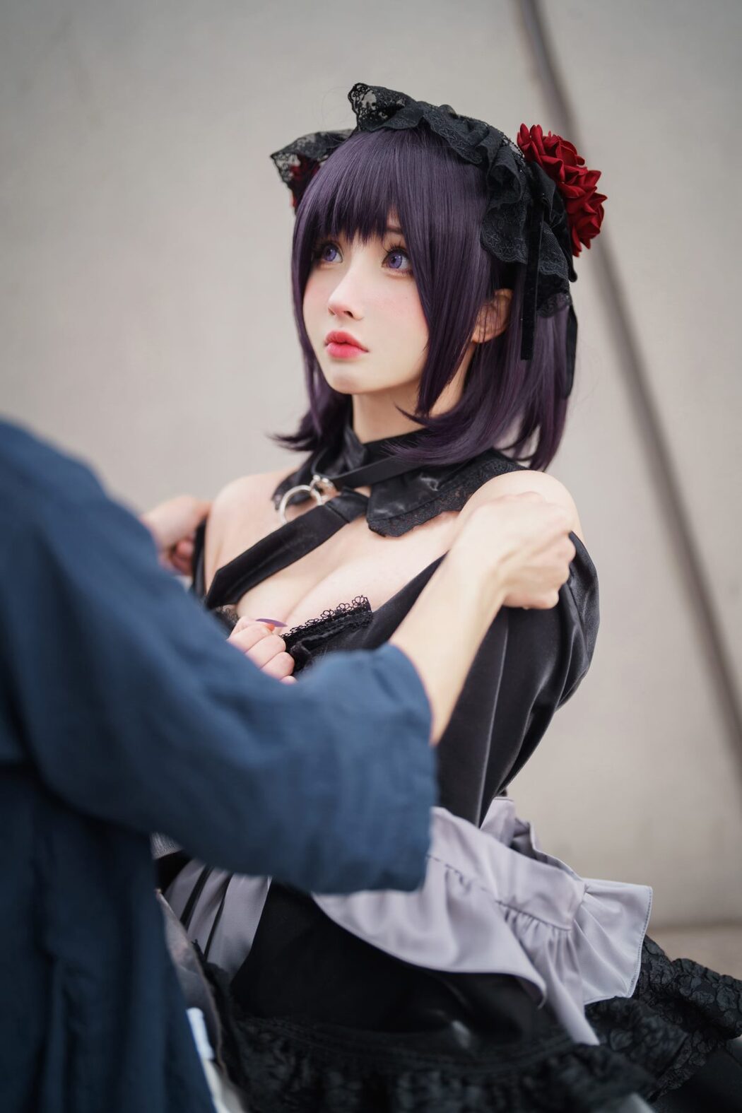 Coser@rioko凉凉子 Vol.085 更衣人偶坠入爱河 喜多川海梦cos黑江雫女仆装 漫展 game