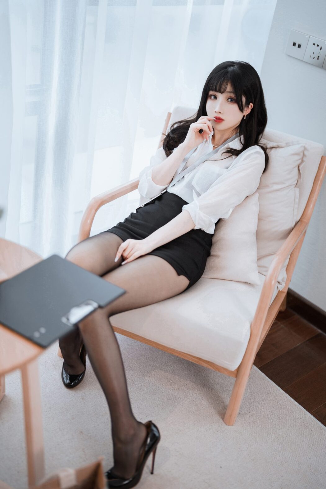 Coser@rioko凉凉子 Vol.087 黑丝ol制服双人 and 面饼仙儿 A