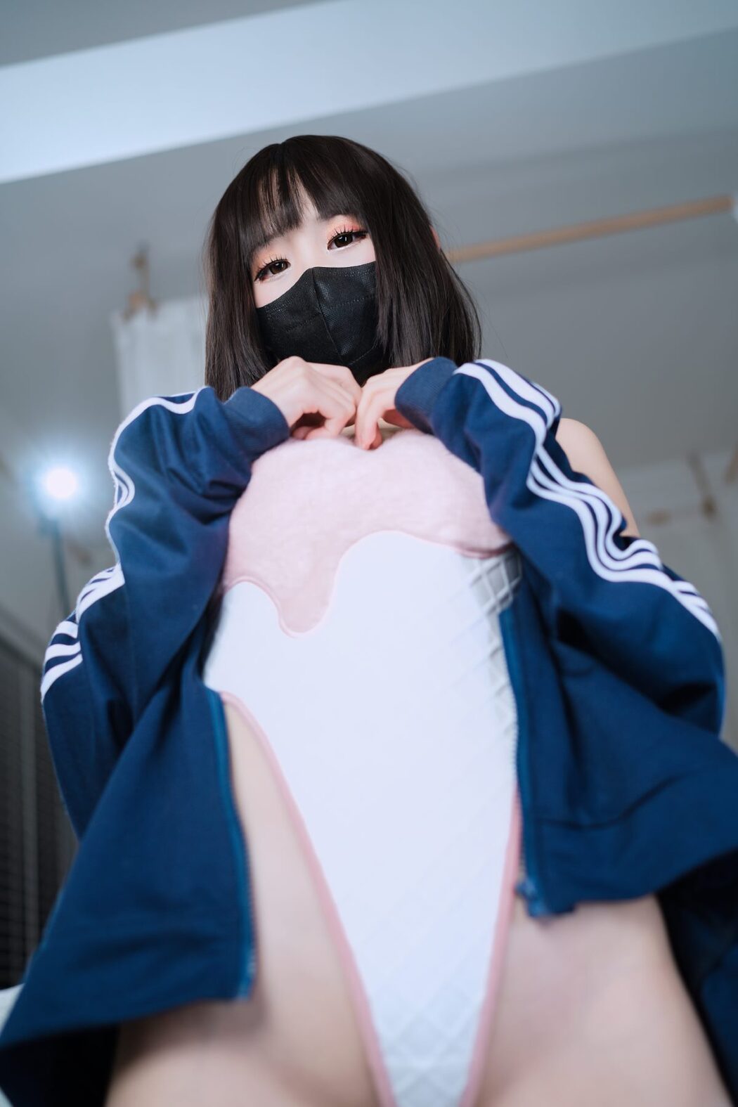 Coser@miko酱ww Vol.004 草莓圣代