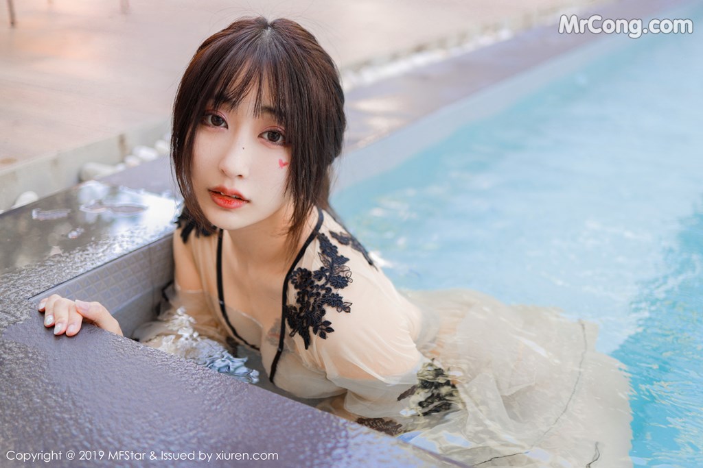 [MFStar] Vol.230: Betty林子欣 (63 images)