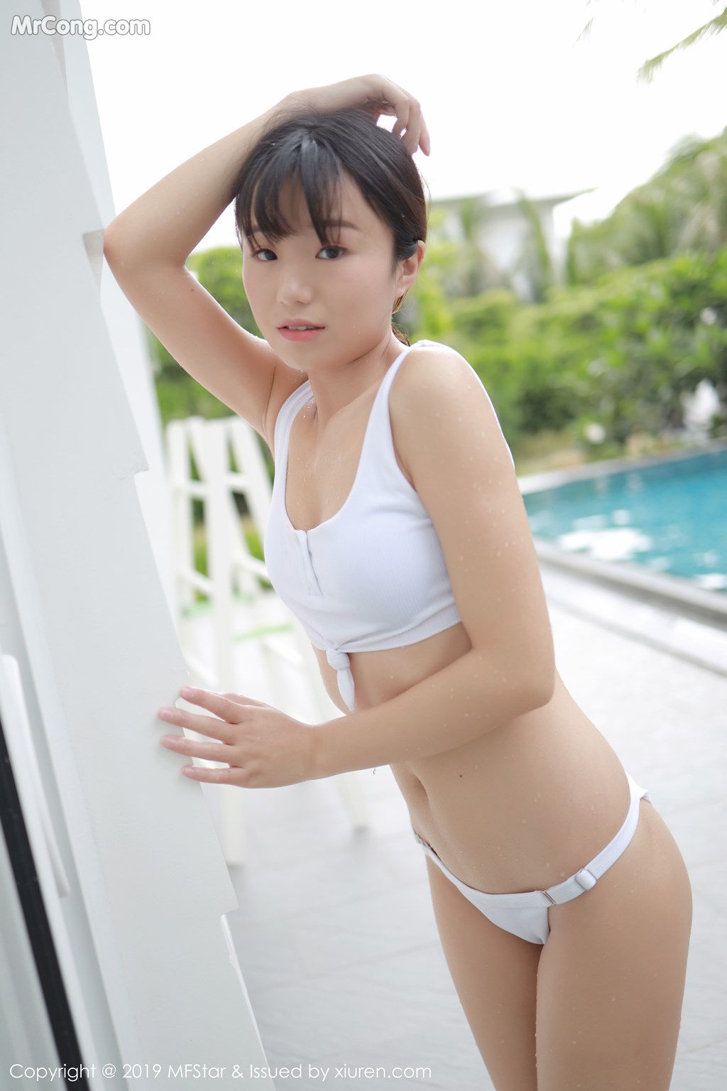 [MFStar] Vol.214: Baileys 香儿 (66 images)