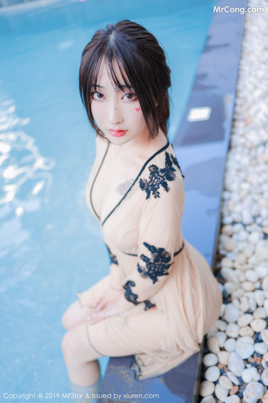 [MFStar] Vol.230: Betty林子欣 (63 images)