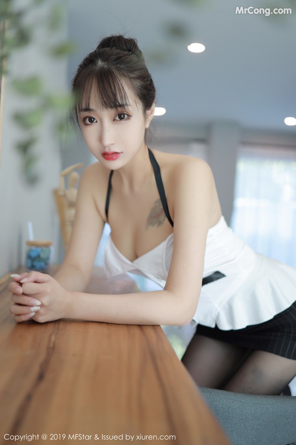 [MFStar] Vol.238: Betty林子欣 (52 images)