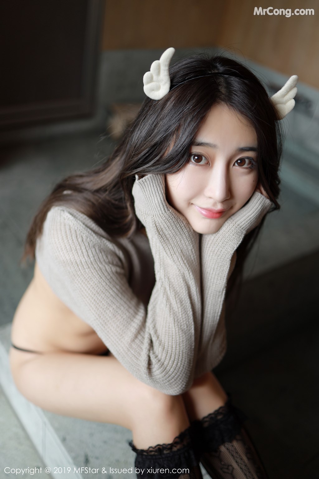 [MFStar] Vol.212: Betty林子欣 (52 images)