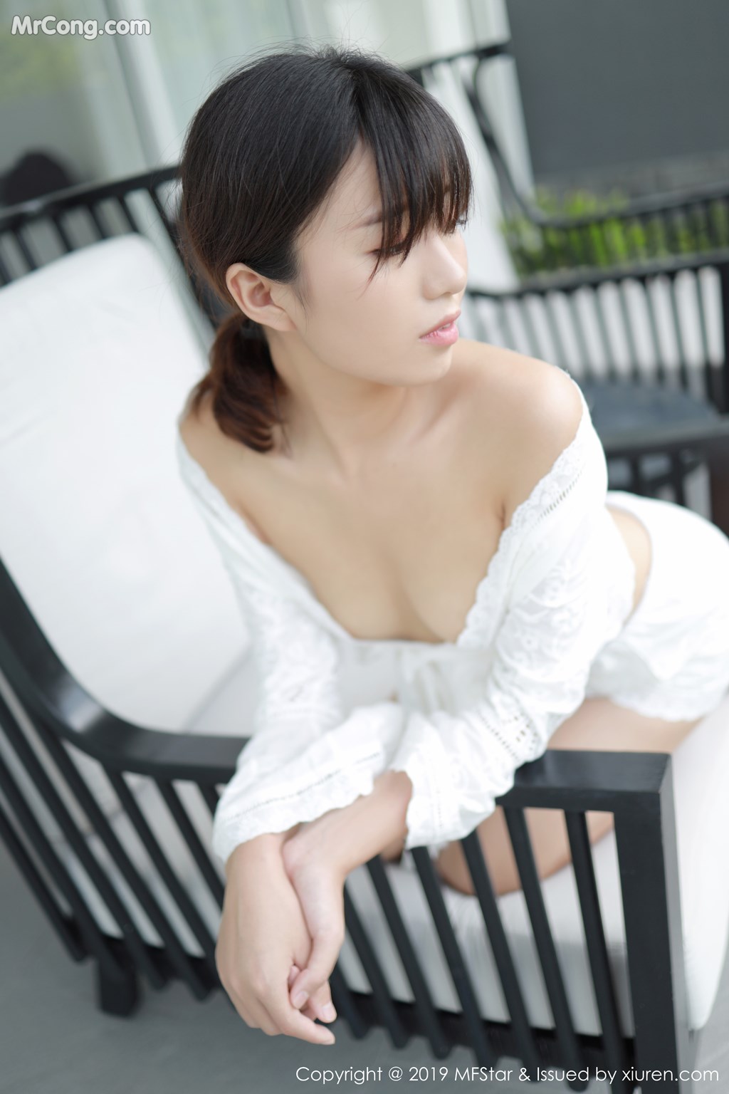 [MFStar] Vol.192: Cang Jing You Xiang (仓井优香) (41 images)