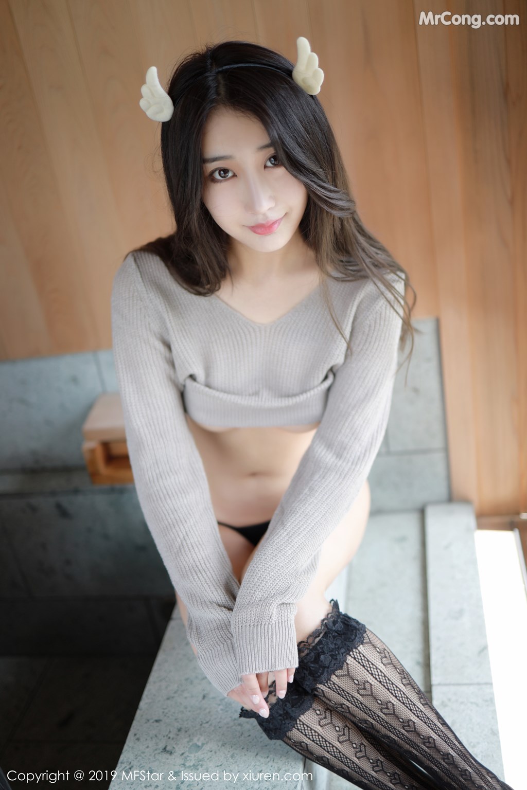 [MFStar] Vol.212: Betty林子欣 (52 images)