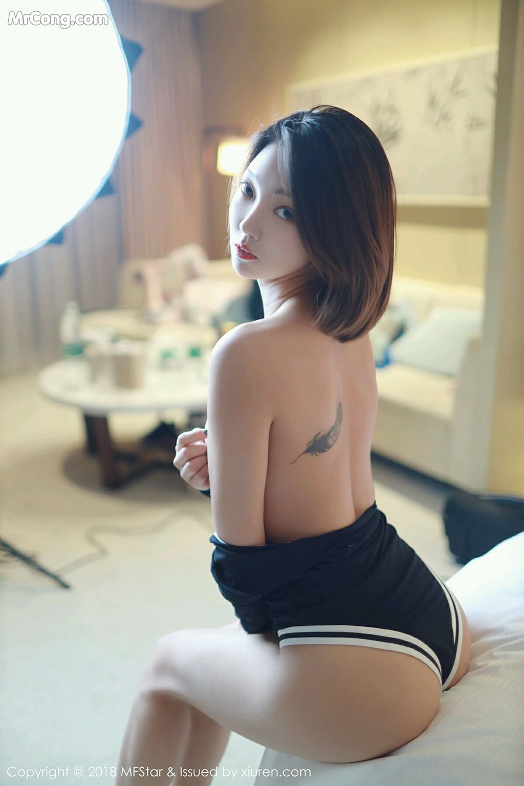 [MFStar] Vol.159: LRIS (31 images)