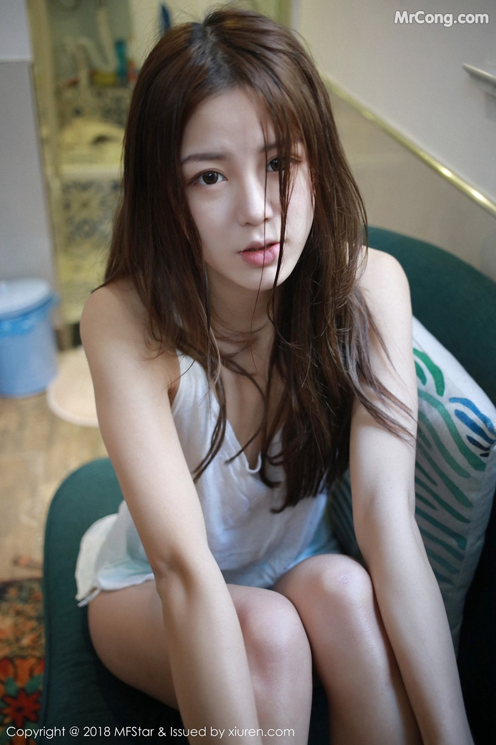 [MFStar] Vol.126: Luna (卤蛋) (73 images)
