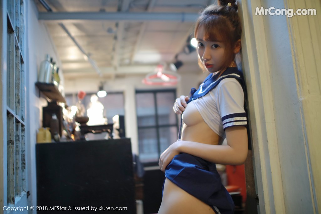 [MFStar] Vol.154: Xia Xiao Xiao (夏笑笑Summer) (36 images)