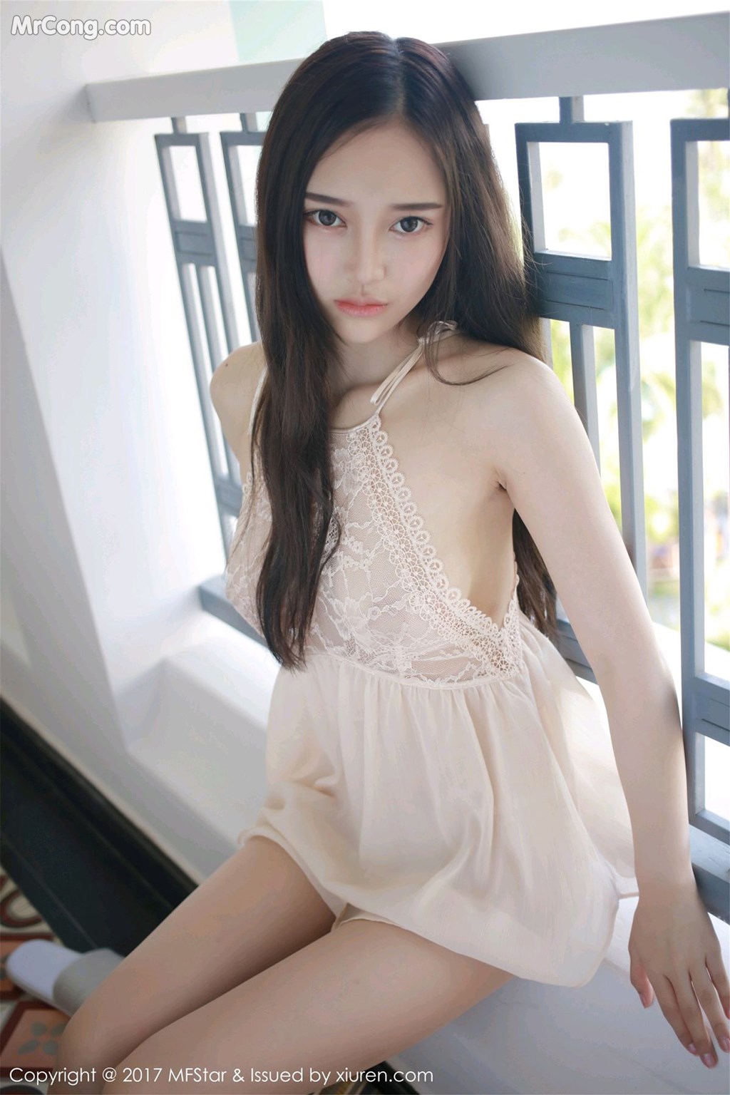[MFStar] Vol.101: Tang Qi Er (唐琪儿il) (52 images)