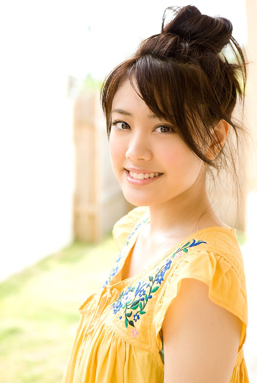 Saki Fukuda "Cherry Blossom" [Image.tv]
