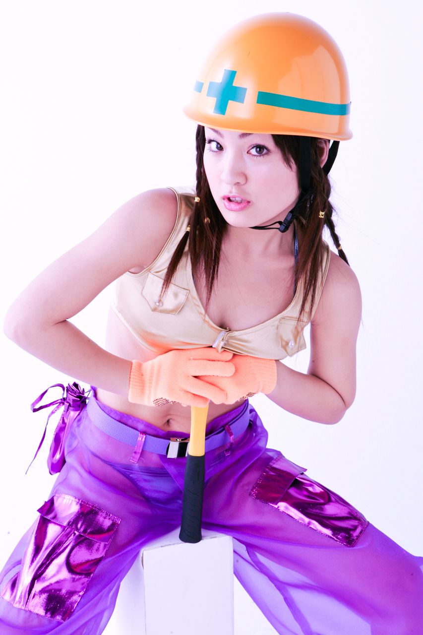 Mika Takami "New World" [Image.tv]