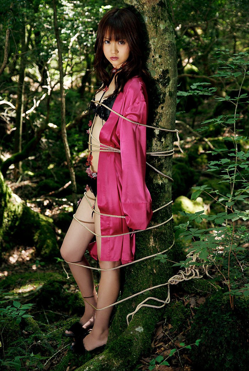 Shoko Hamada "mysterious doll" [Image.tv]
