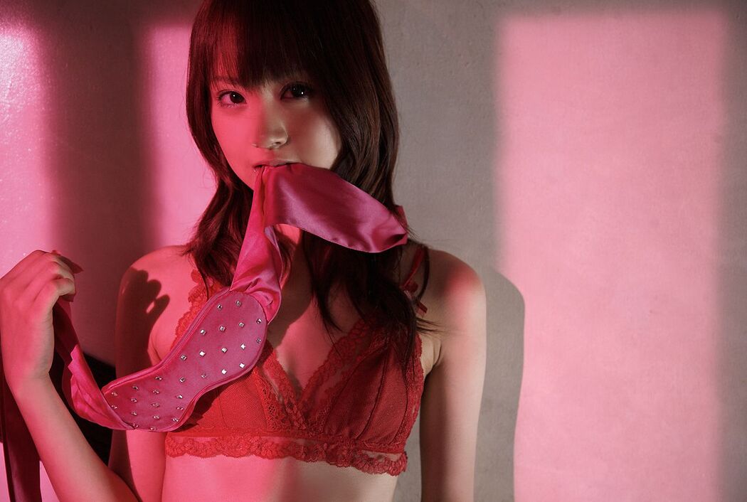 Shoko Hamada "mysterious doll" [Image.tv]
