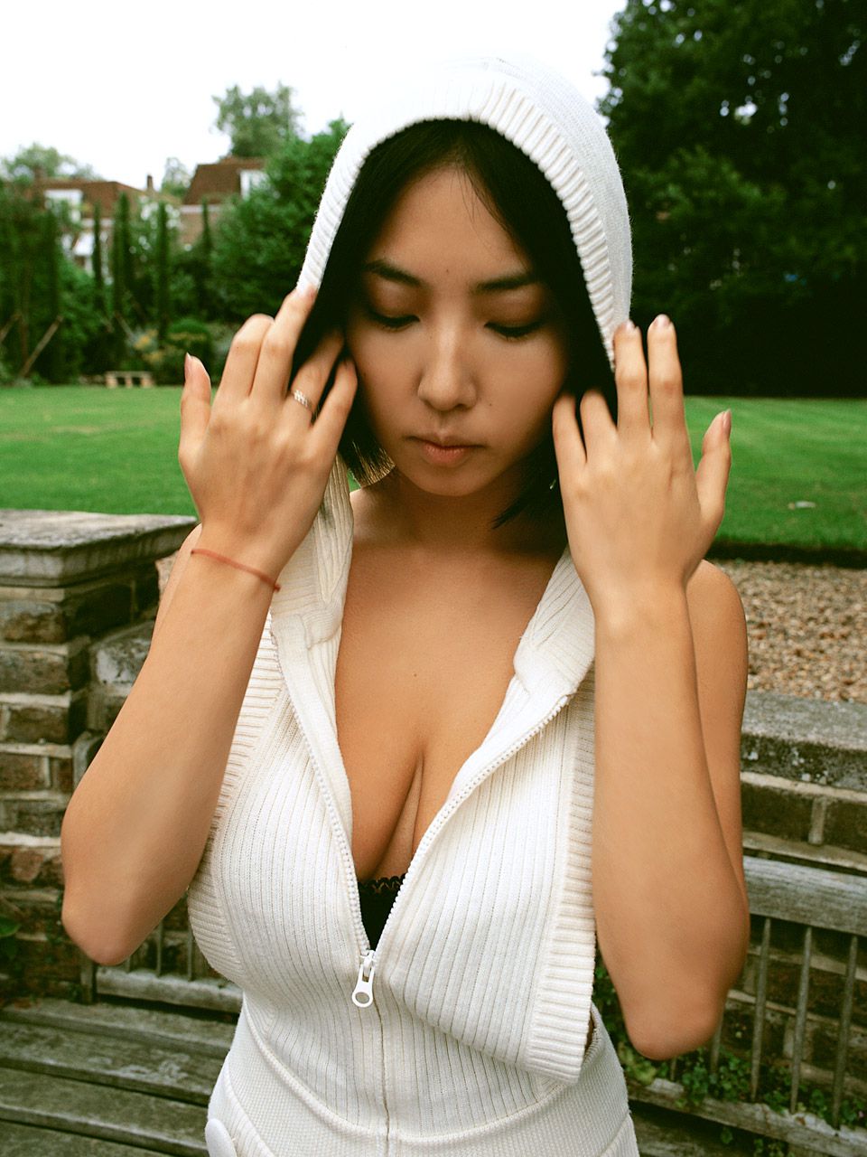 Megumi "Love & Spice" [Image.tv]