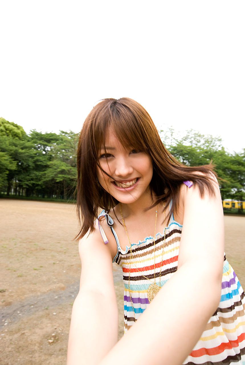 Saki Fukuda "Smile Blossom" [Image.tv]
