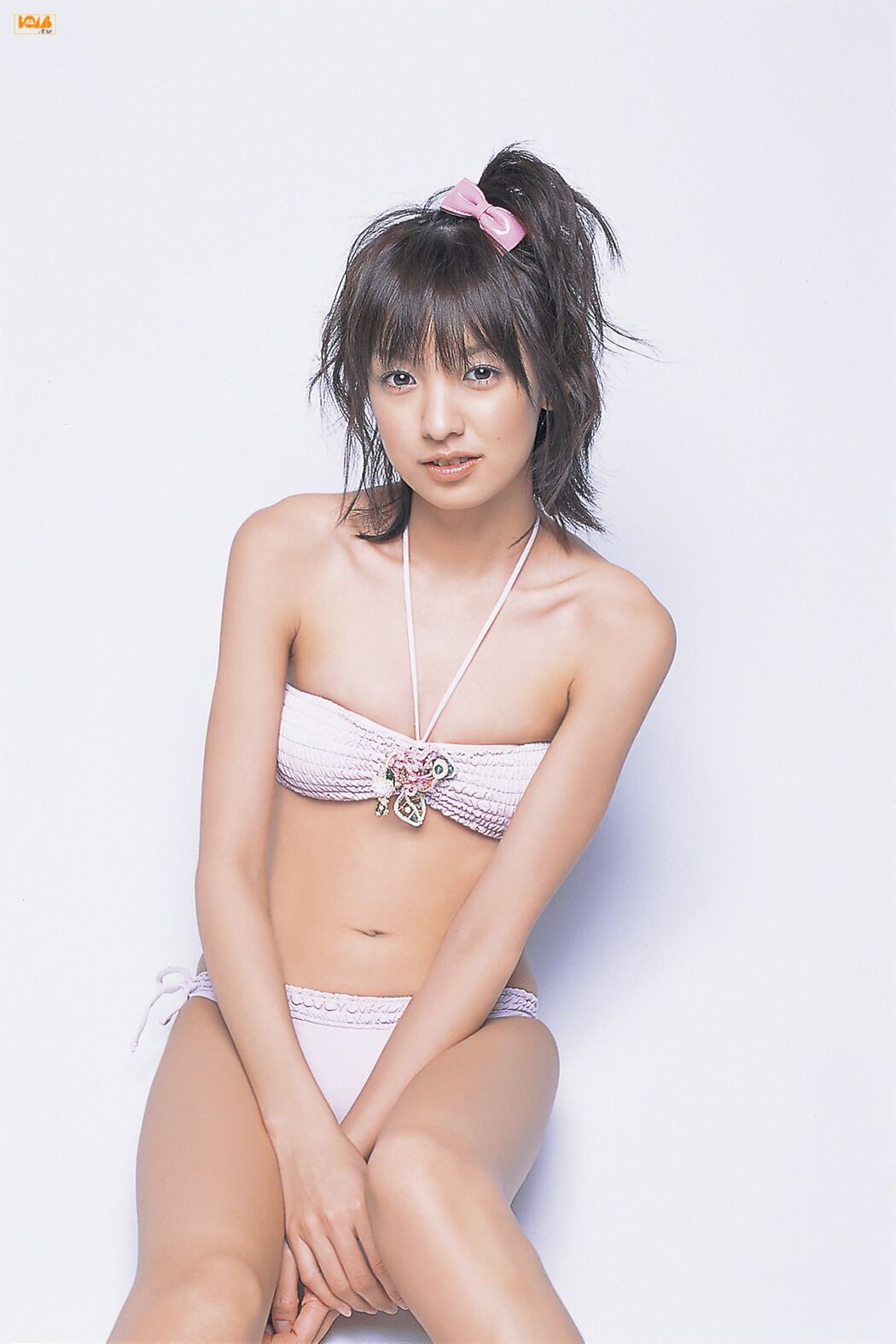 [Bomb.TV] The March 2008 issue of Akina Minami