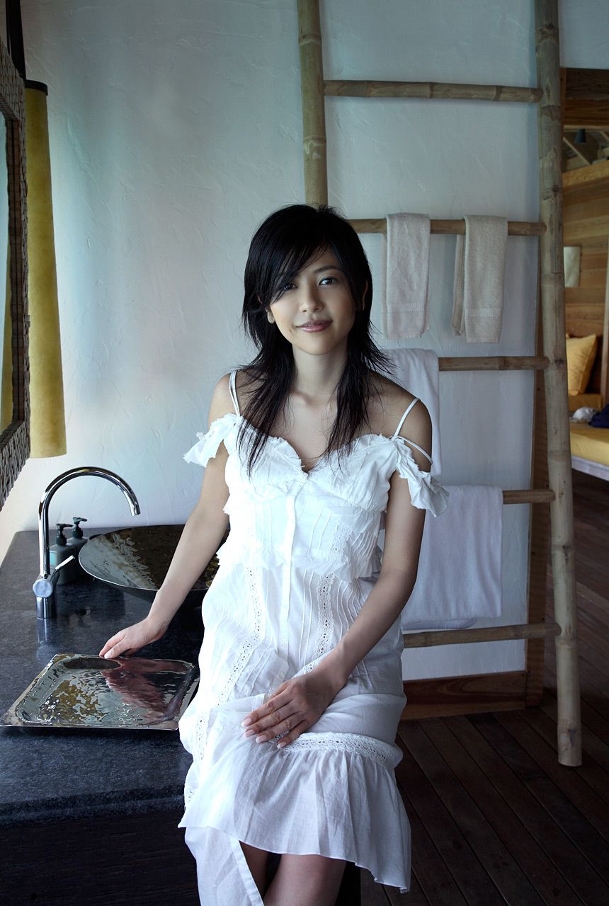 Shiraishi Miho "Heaven's Door" [Image.tv]