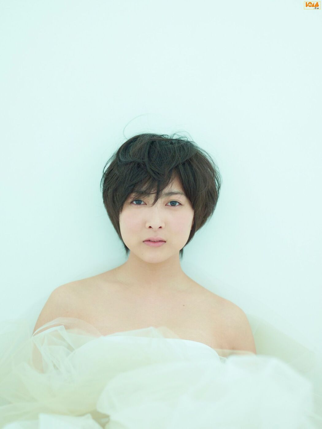 [Bomb.TV] October 2010 Mitsuki Tanimura