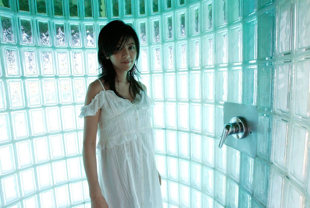 Shiraishi Miho "Heaven's Door" [Image.tv]