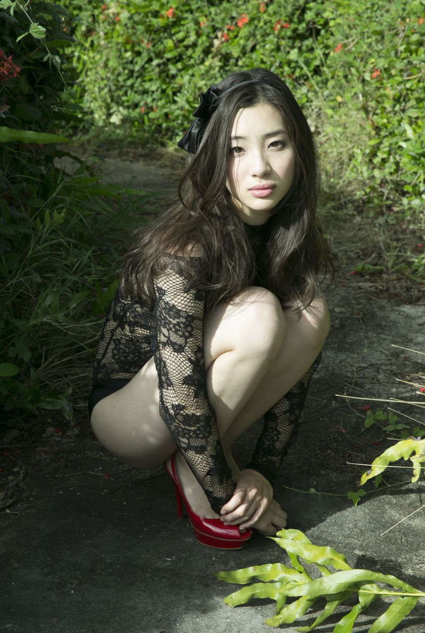 Rika Adachi "Adult Mode" [Image.tv]