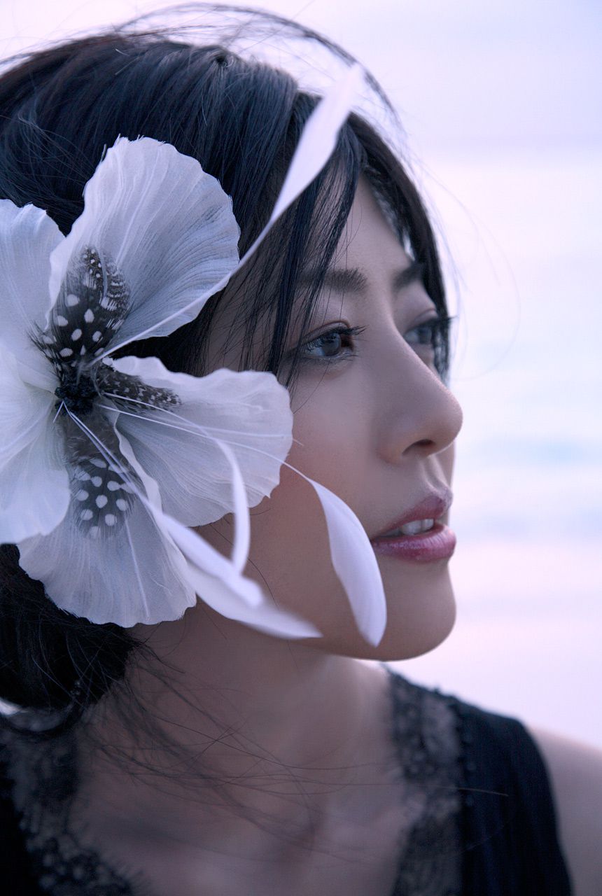Shiraishi Miho "Heaven's Door" [Image.tv]