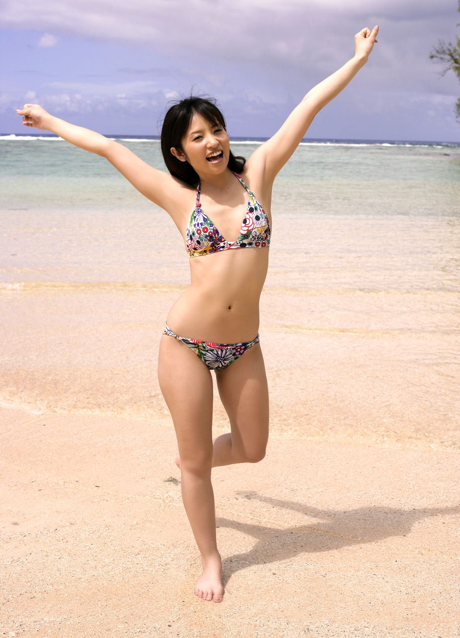 Sayaka Kato "White Fairy" [Image.tv]