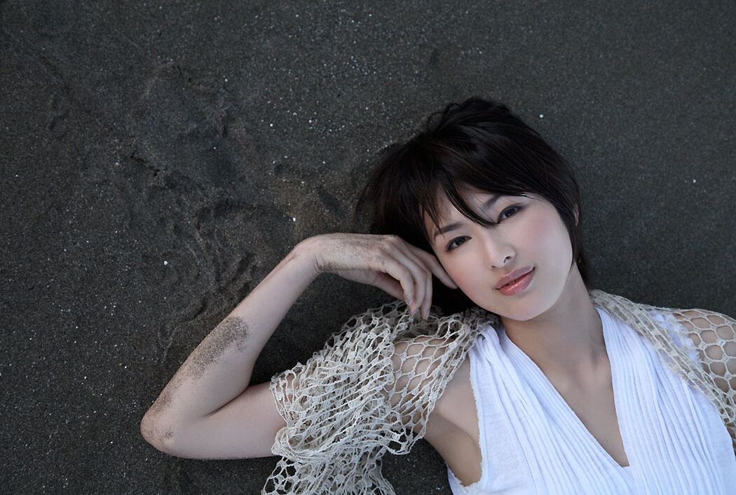Michiko Kichise "silent beauty" [Image.tv]