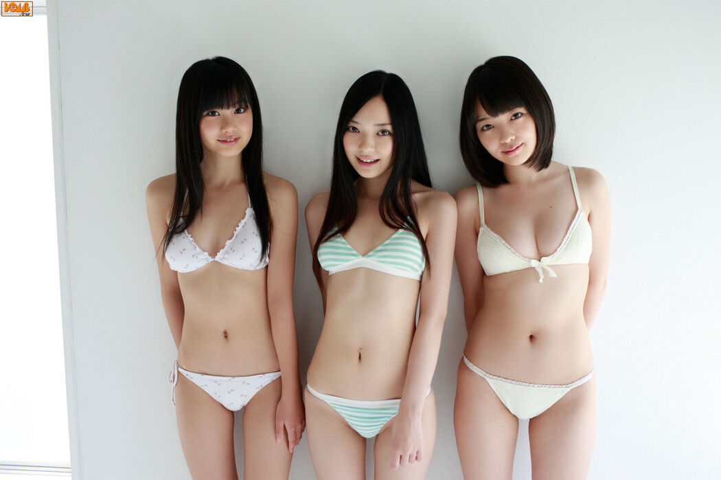 [Bomb.TV] October 2011 Issue Rena Hirose, Yui Ito, Haruka Ando