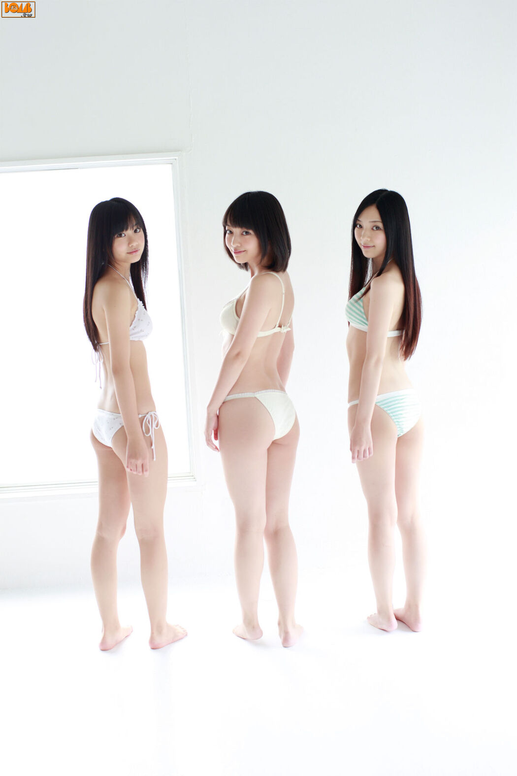 [Bomb.TV] October 2011 Issue Rena Hirose, Yui Ito, Haruka Ando